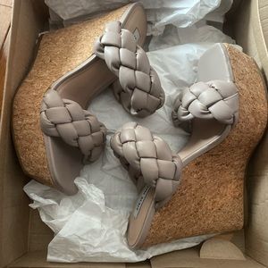 Steve Madden wedges, brand new never worn!